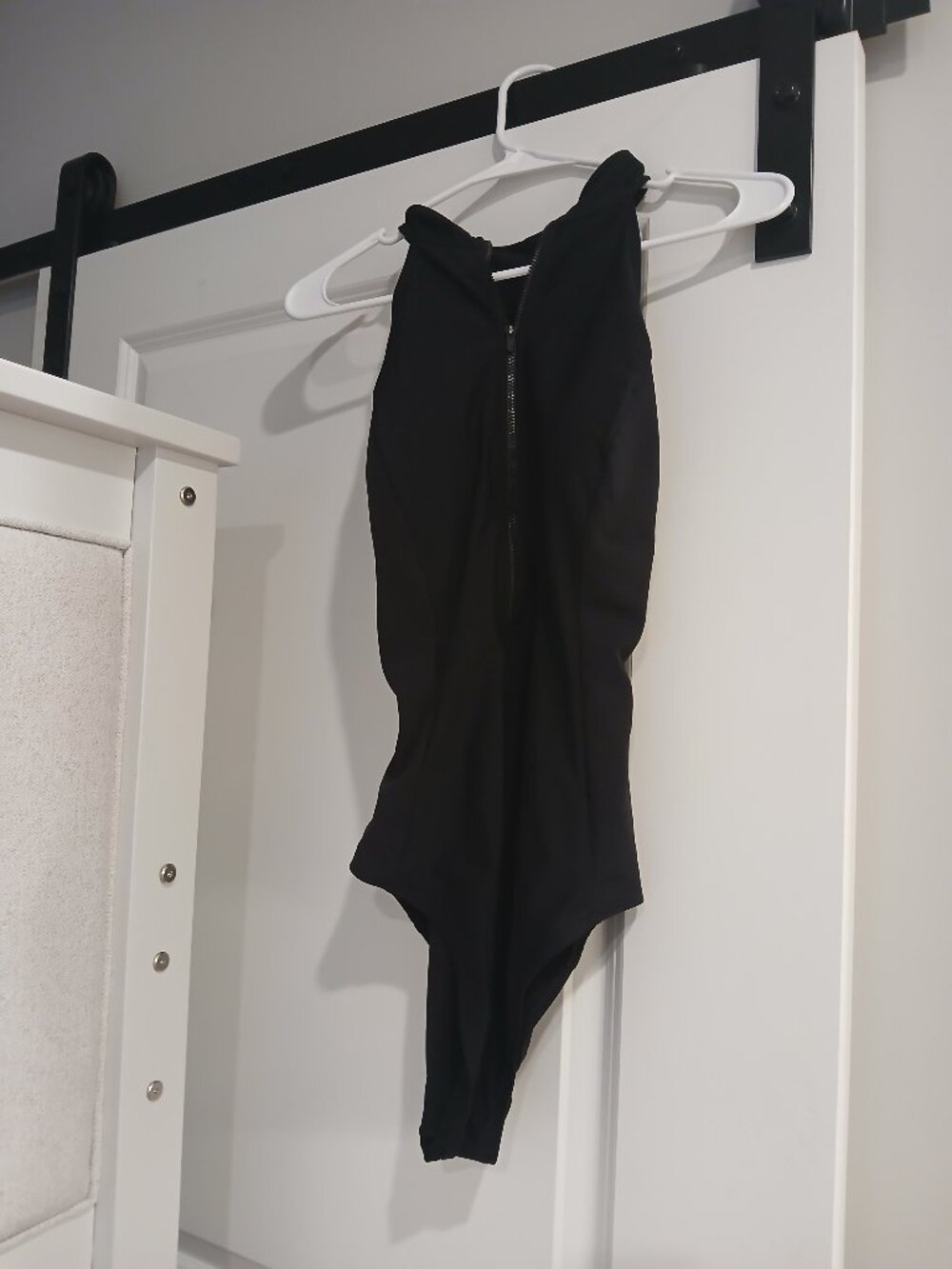 GREAT ATHLETA M BLACK ZIPPER ATHLETIC SWIMSUIT!!!
